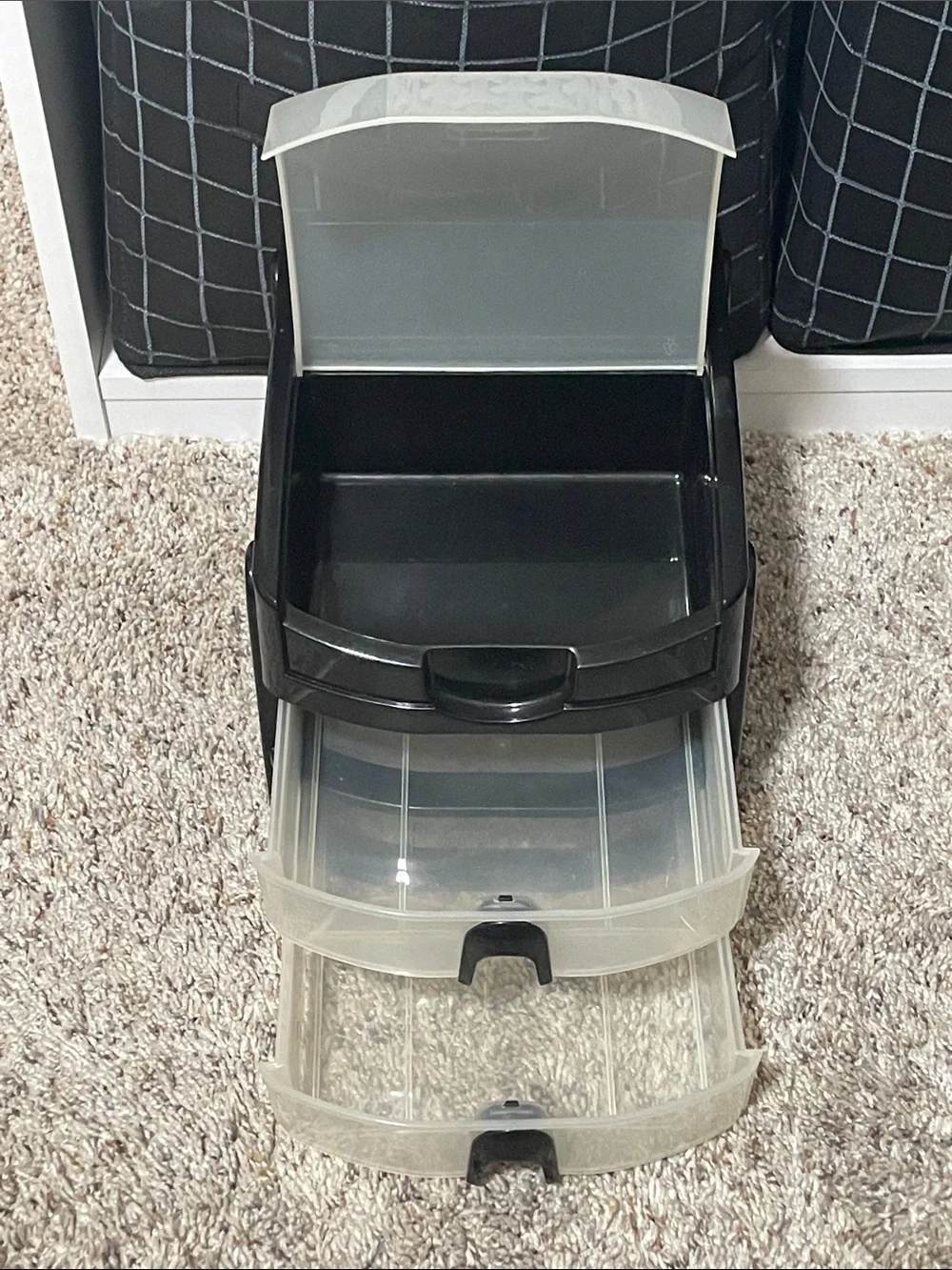7 Inch Black & Clear Plastic Rubbermaid Desk Organizer